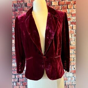 NWT~Anne Taylor LOFT(8)~Cranberry color~ Soft Velvet style~ Jacket